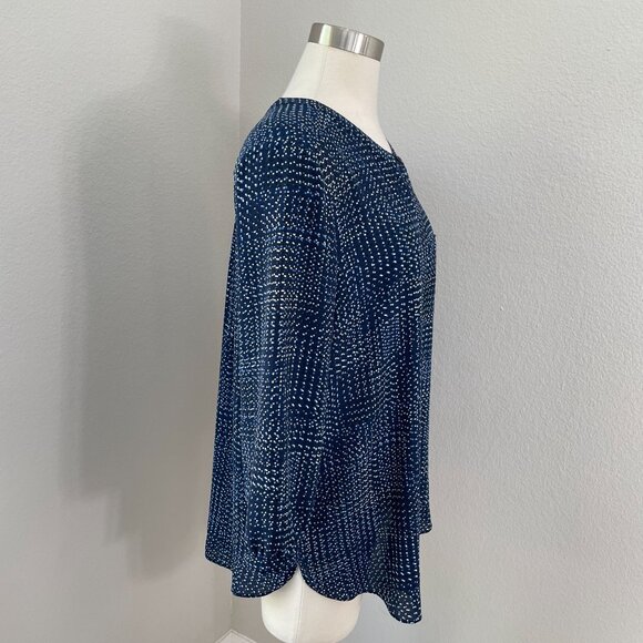 NYDJ Womens Large Blue White Dotted 3/4 Sleeve Blouse Top Pullover Button Front - Picture 3 of 9